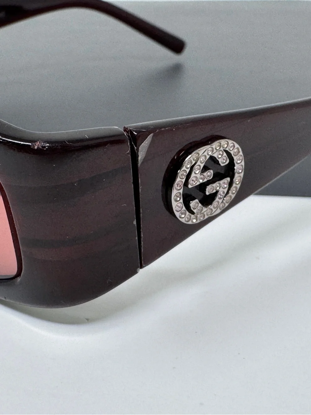 Gucci black sunglasses FRAME ONLY no lenses with rhinestone G on sides. GG2526